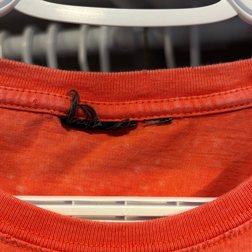 Rusty distressed tee - Picture 2 of 5